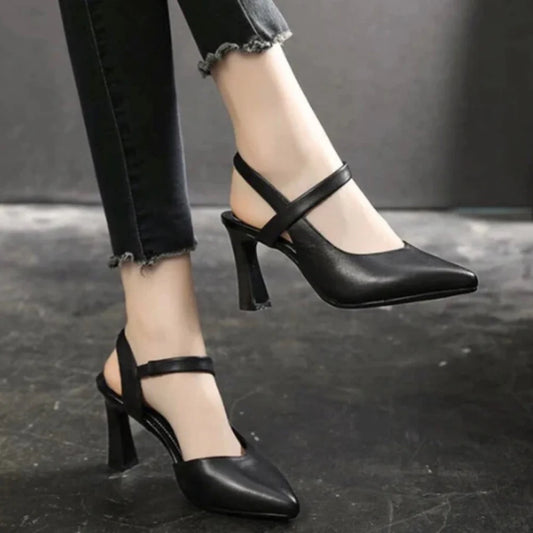 Cómodos Scarpin Elegance™ con tacón de bloque