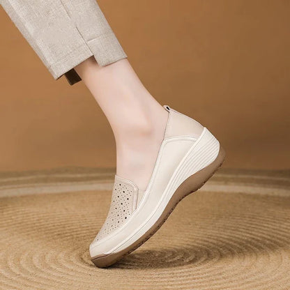 Calzado Ergonómico Femenino SalureComfort™ 2025 Amortiguación, Suavidad y Tecnología al caminar